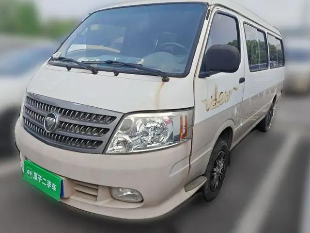 Foton Scenic 2016 2.0L Landscape Express Version Long Wheelbase Low Roof – 4Q20M