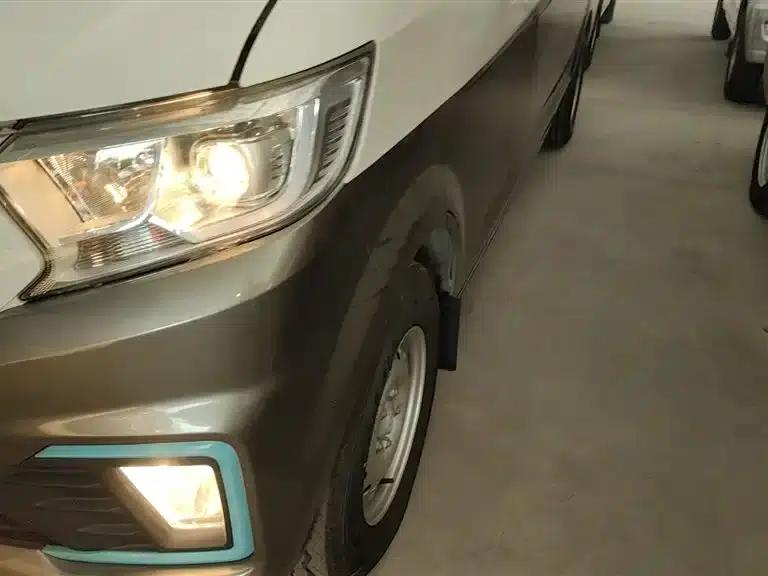 Crossstar V7 EV 2025 Model, 316km/h Luxury Edition, 6 Seats, Double Door, 50.38kWh — миниатюра 18