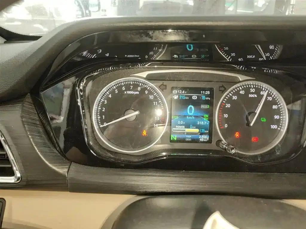 Crossstar V7 EV 2025 Model, 316km/h Luxury Edition, 6 Seats, Double Door, 50.38kWh — миниатюра 8