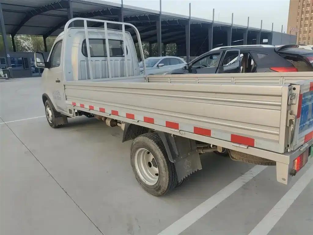 Crossover King X3 2021 1.6L Standard Edition Single Row Dual Rear Wheels 3300mm Cargo Box DAM16KR — миниатюра 5