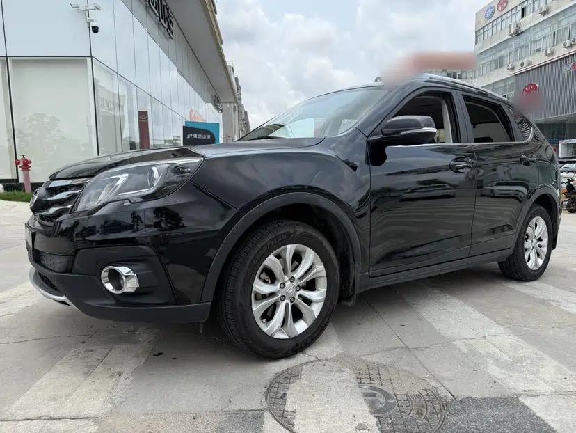 GAC Trumpchi GS5 Super 2015 1.8T Automatic All-Wheel-Drive Elite Edition — миниатюра 1
