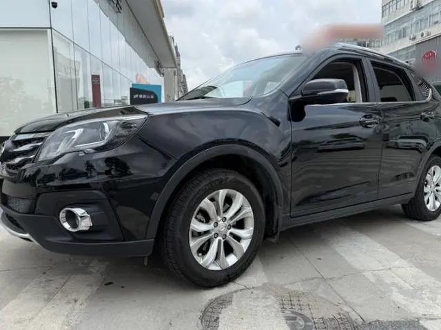 GAC Trumpchi GS5 Super 2015 1.8T Automatic All-Wheel-Drive Elite Edition