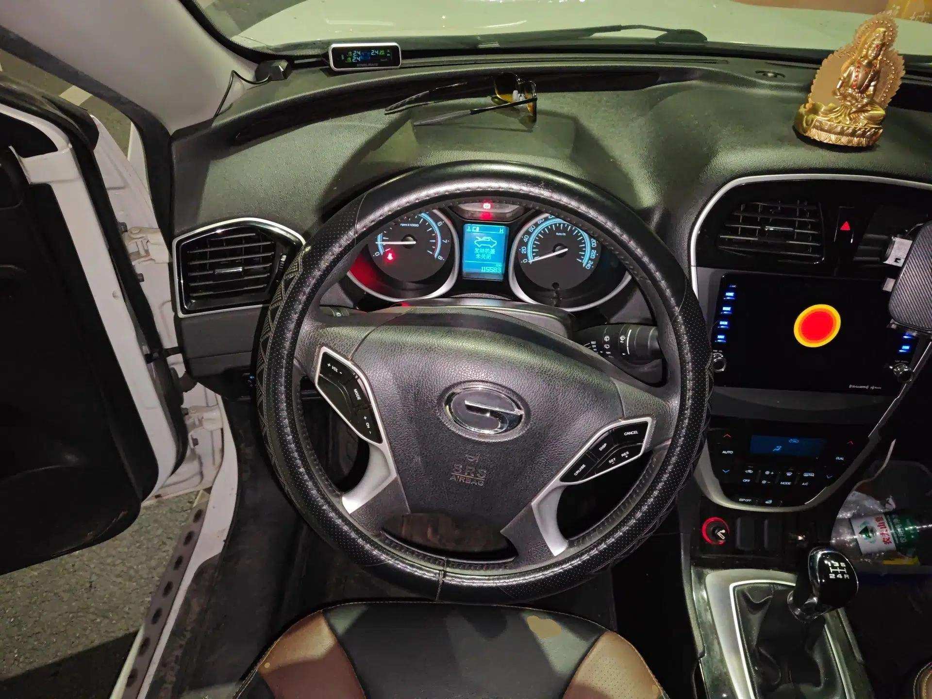GAC Trumpchi GS5 Super 2015 2.0L Manual Two-Wheel Drive Elite Edition — миниатюра 11