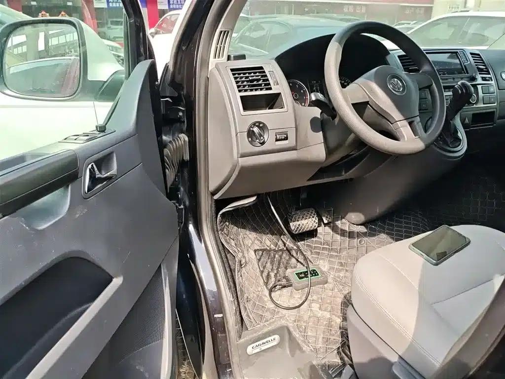 Caravelle 2015 2.0TSI 4WD Comfort Edition — миниатюра 12