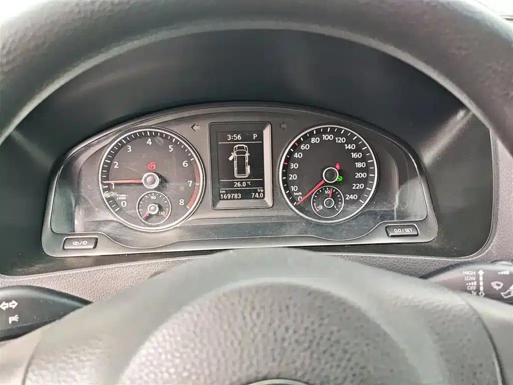 Caravelle 2015 2.0TSI 4WD Comfort Edition — миниатюра 8