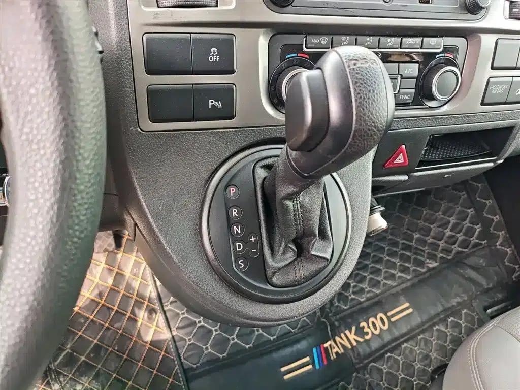 Caravelle 2015 2.0TSI 4WD Comfort Edition — миниатюра 10
