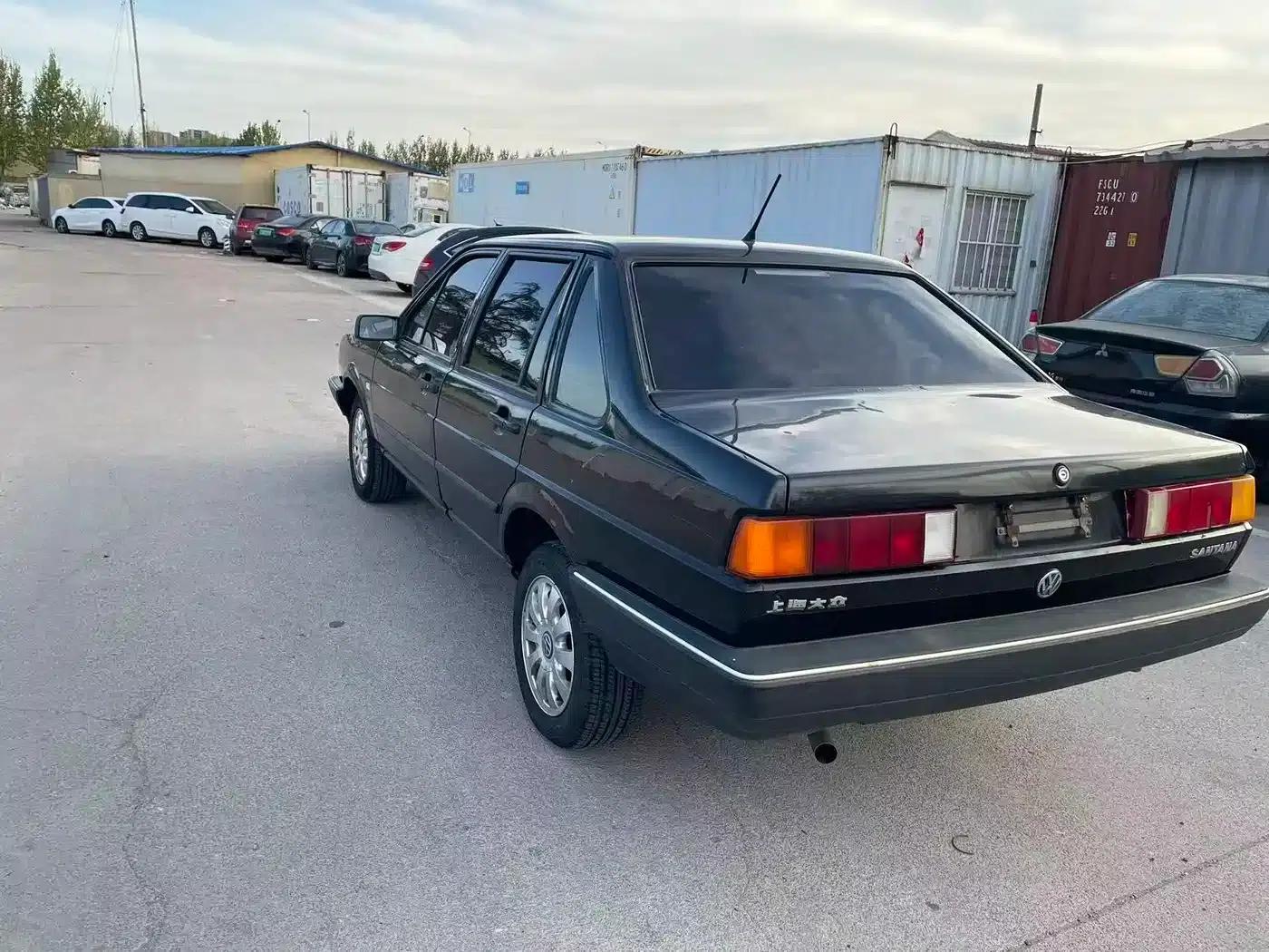Santana Classic 2009 Model 1.8 Manual — миниатюра 6