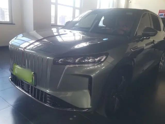 Hongqi HS6 PHEV 2026 220 All-Wheel Drive Smart Hybrid Version