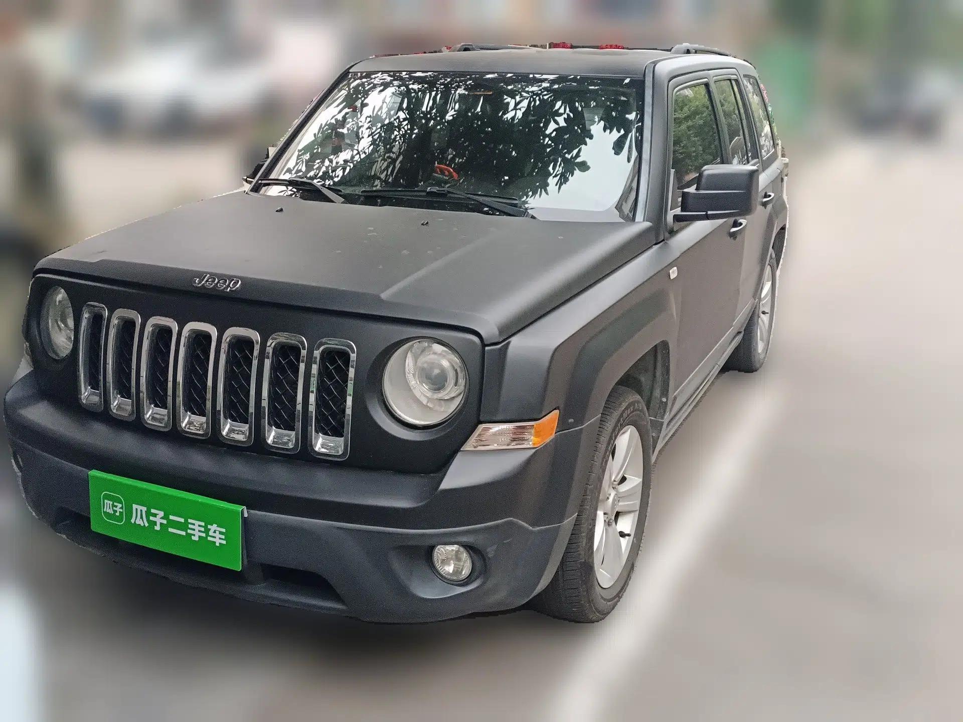 Jeep Patriot 2013 2.4 Sport Edition — миниатюра 1