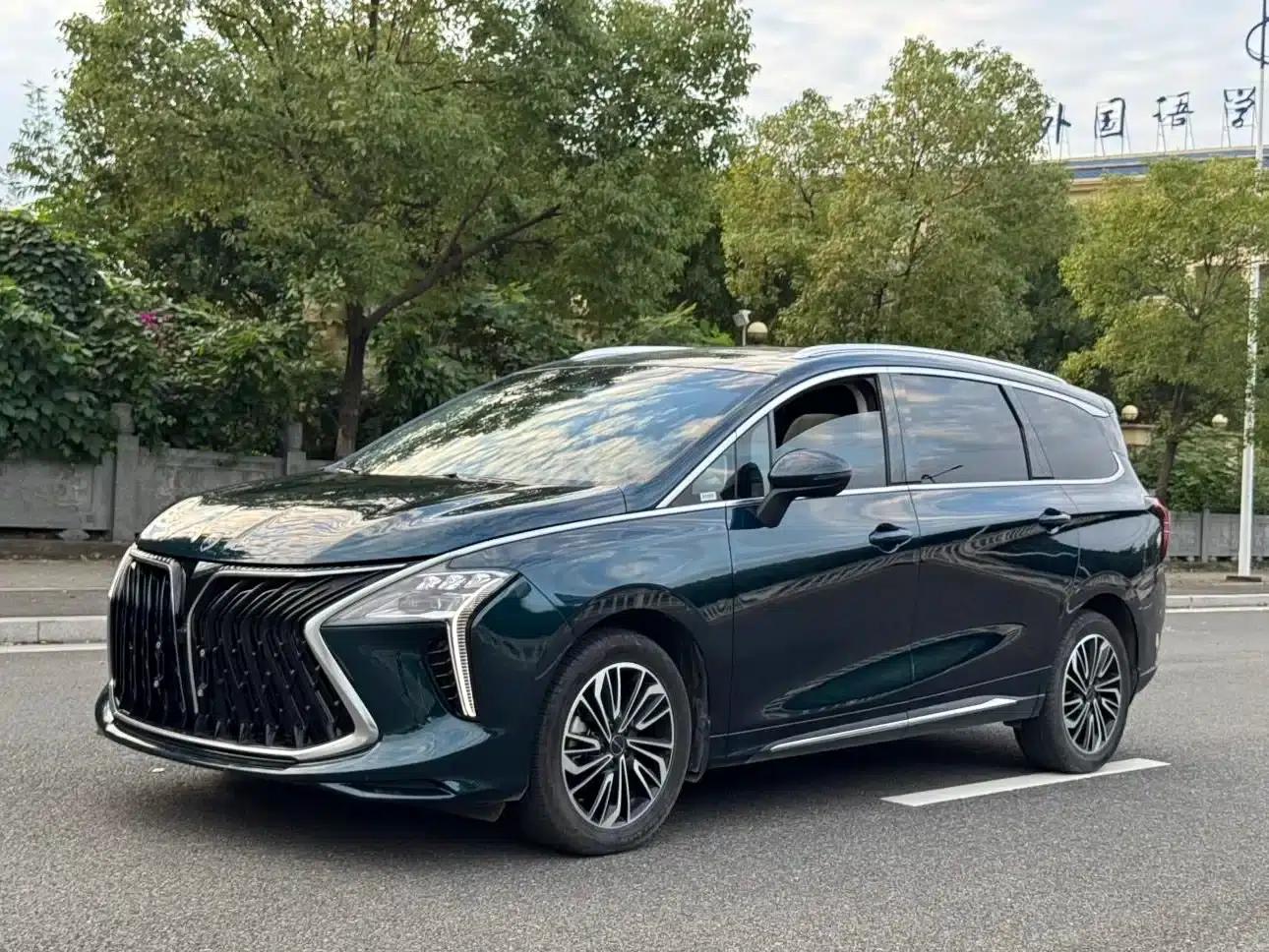 Fengxing Yacht 2022 1.5T DCT Wave Chaser Edition — миниатюра 1