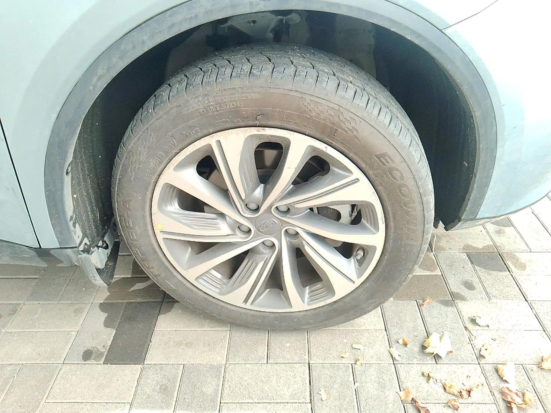 Geely Auto Jiajie New Energy 2019 1.5TD PHEV Premium Model — миниатюра 8