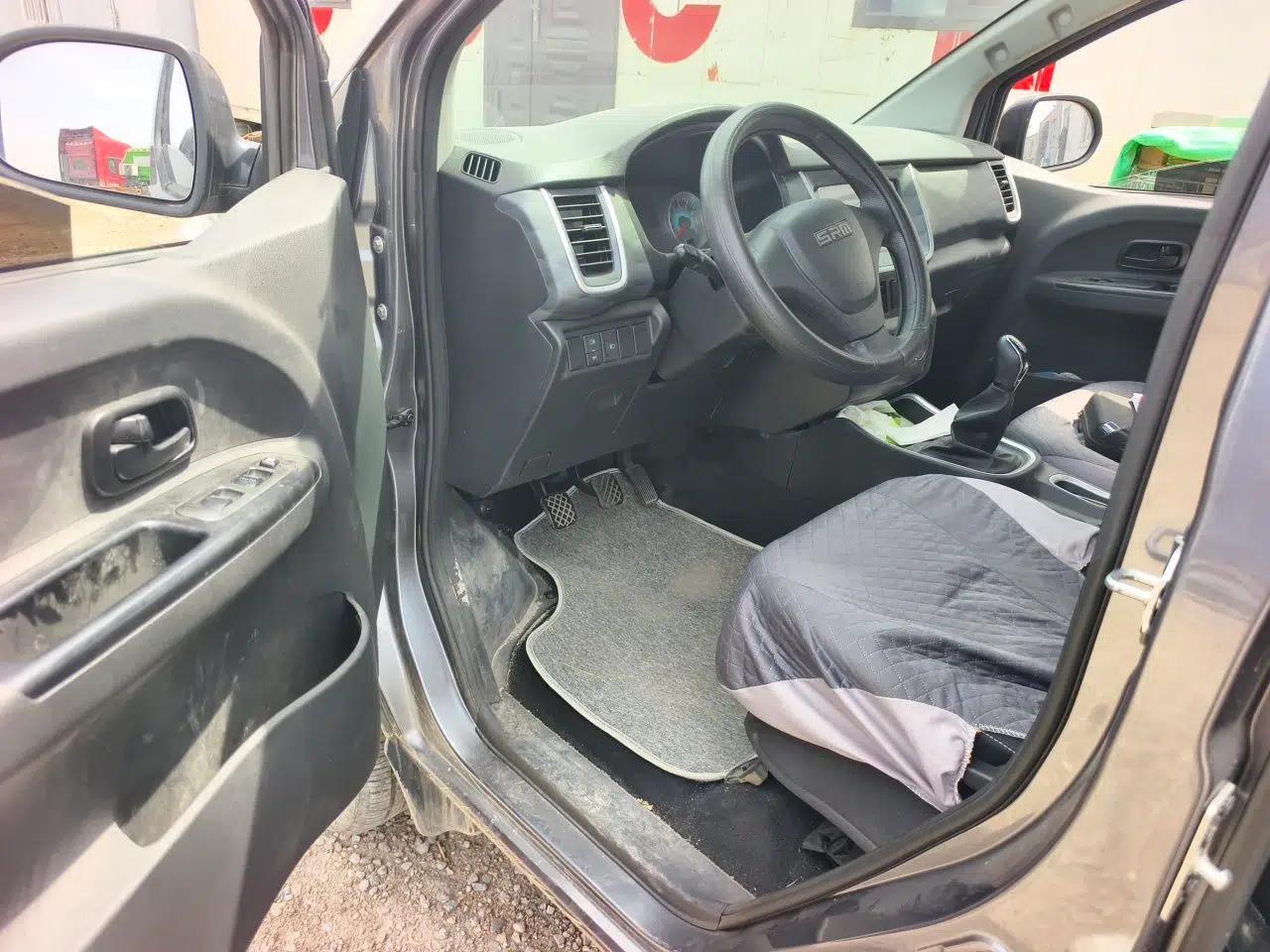 Jinbei Gold Hiace M Classic 2024 1.5L Engineering Lion Passenger Vehicle 5 Seats — миниатюра 17
