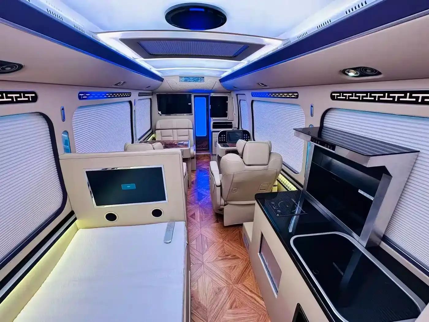 2019 Toyota Coaster 4.0L Luxury SUV GRB53L-ZCMEK 20-seater 9GR — миниатюра 3