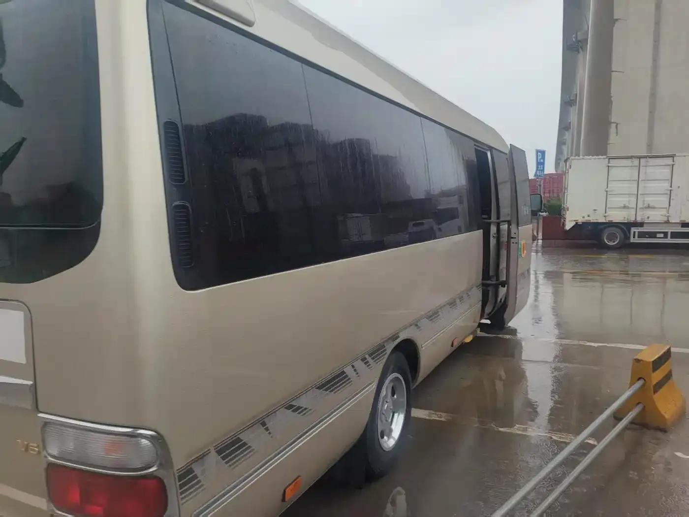 2019 Toyota Coaster 4.0L Luxury SUV GRB53L-ZCMEK 20-seater 9GR — миниатюра 6