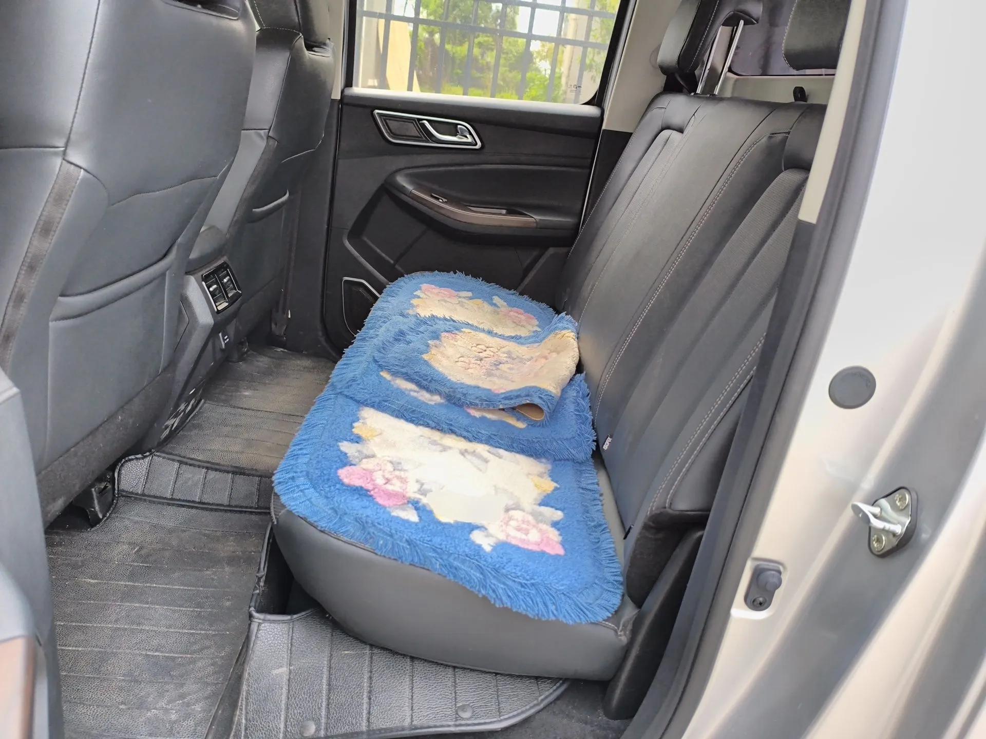 JMC Yuhu 9 2019 2.0T Manual Gasoline Two-Wheel Drive Comfort Edition — миниатюра 18