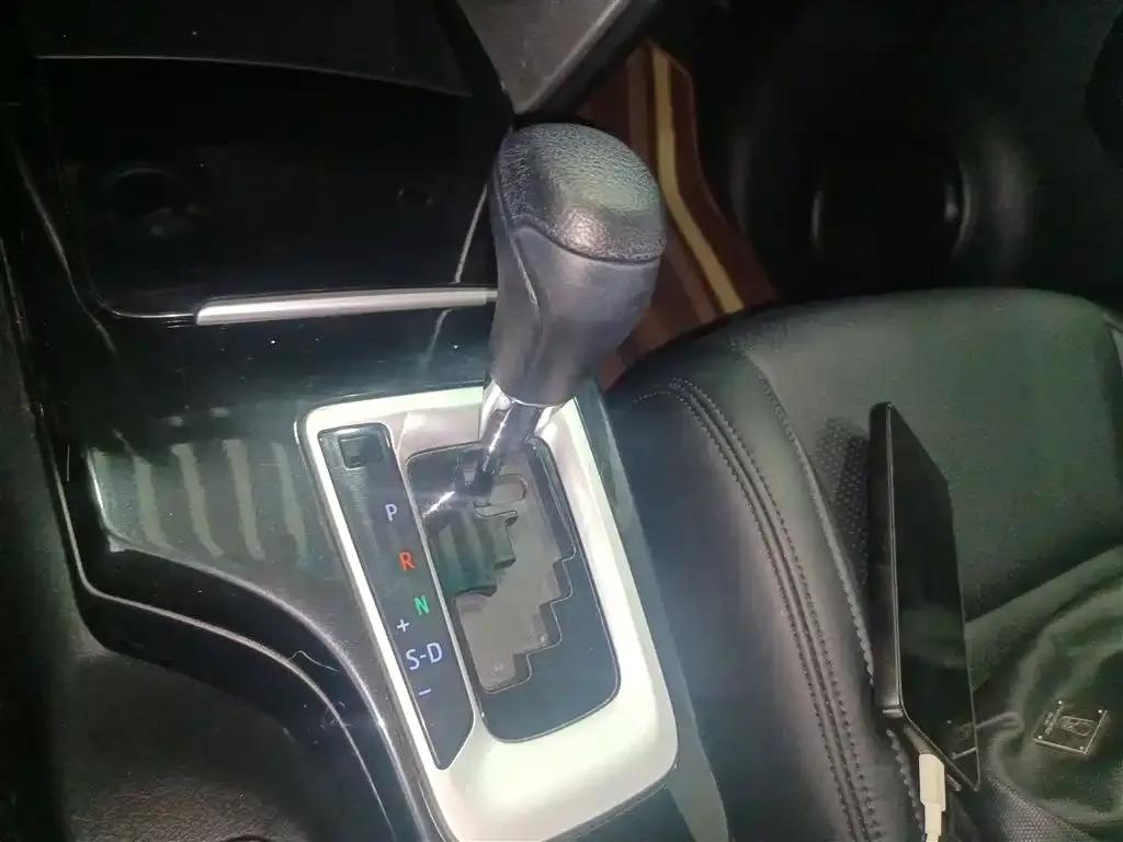 Fortuner 2016 2.7L Middle East Edition — миниатюра 14