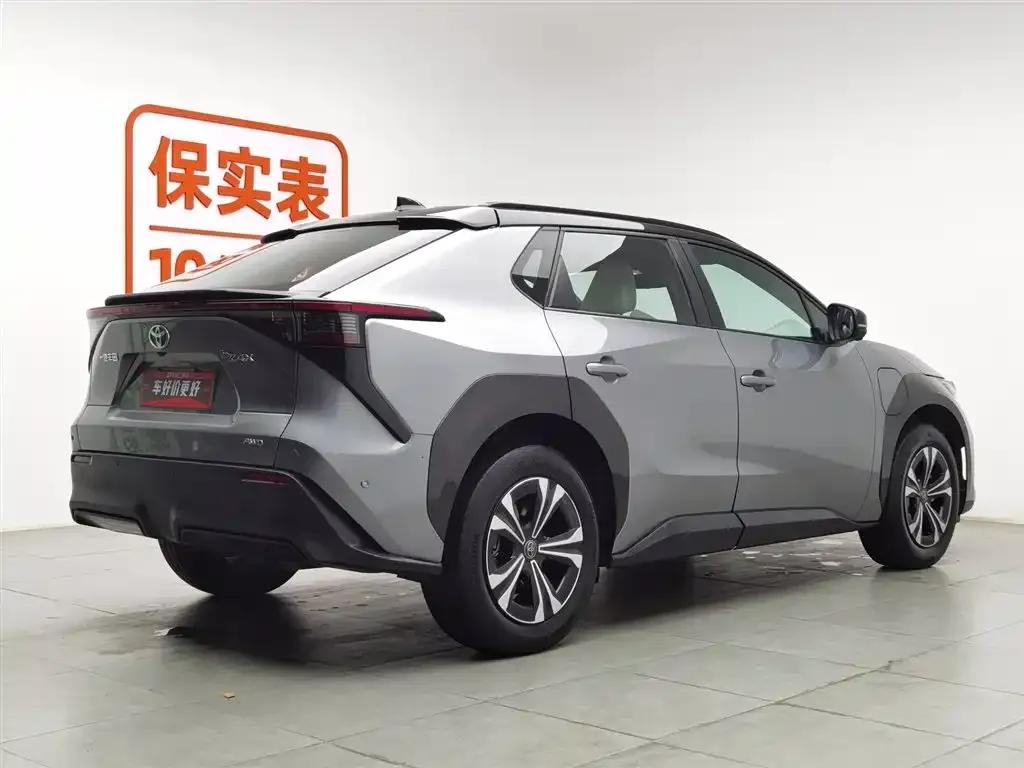 FAW Toyota bZ4X 2022 All-Wheel Drive High-Performance PRO Edition — миниатюра 2
