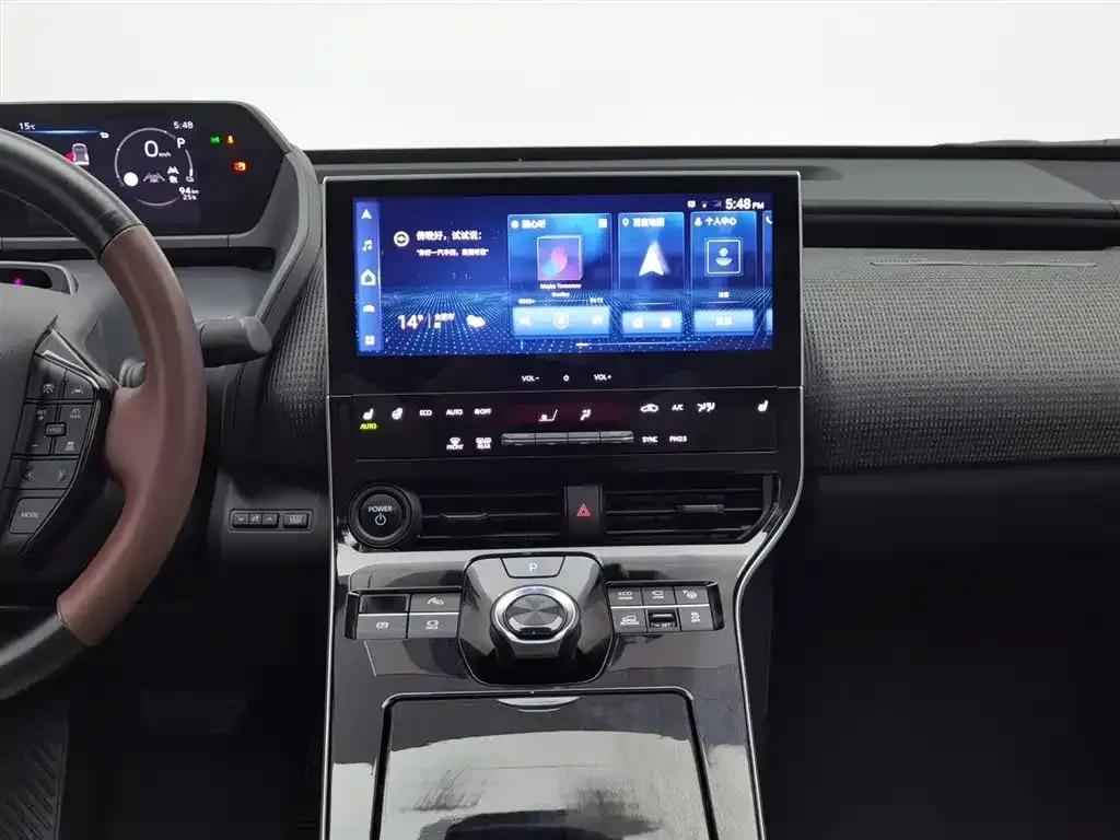 FAW Toyota bZ4X 2022 All-Wheel Drive High-Performance PRO Edition — миниатюра 12