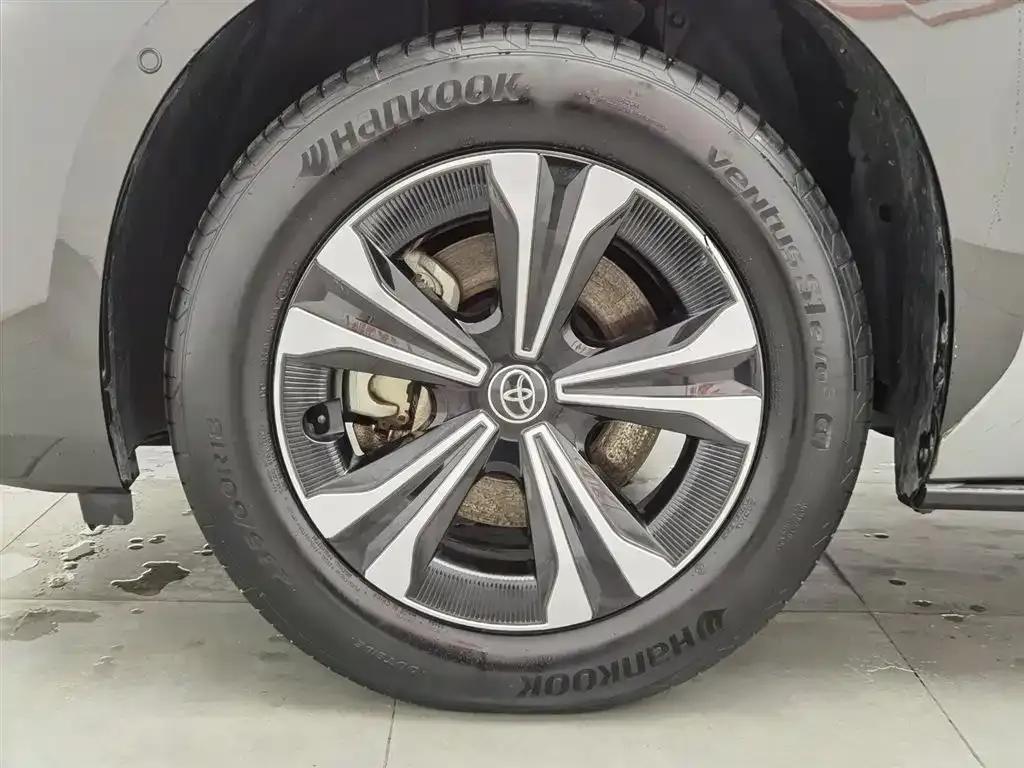 FAW Toyota bZ4X 2022 All-Wheel Drive High-Performance PRO Edition — миниатюра 17