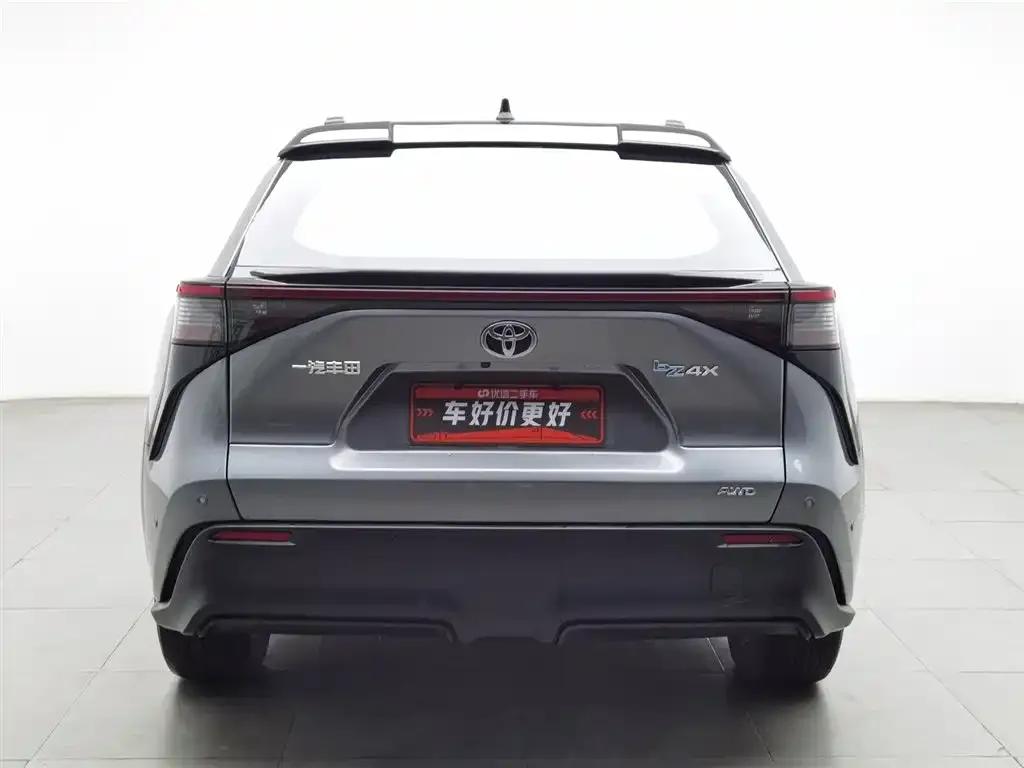 FAW Toyota bZ4X 2022 All-Wheel Drive High-Performance PRO Edition — миниатюра 4
