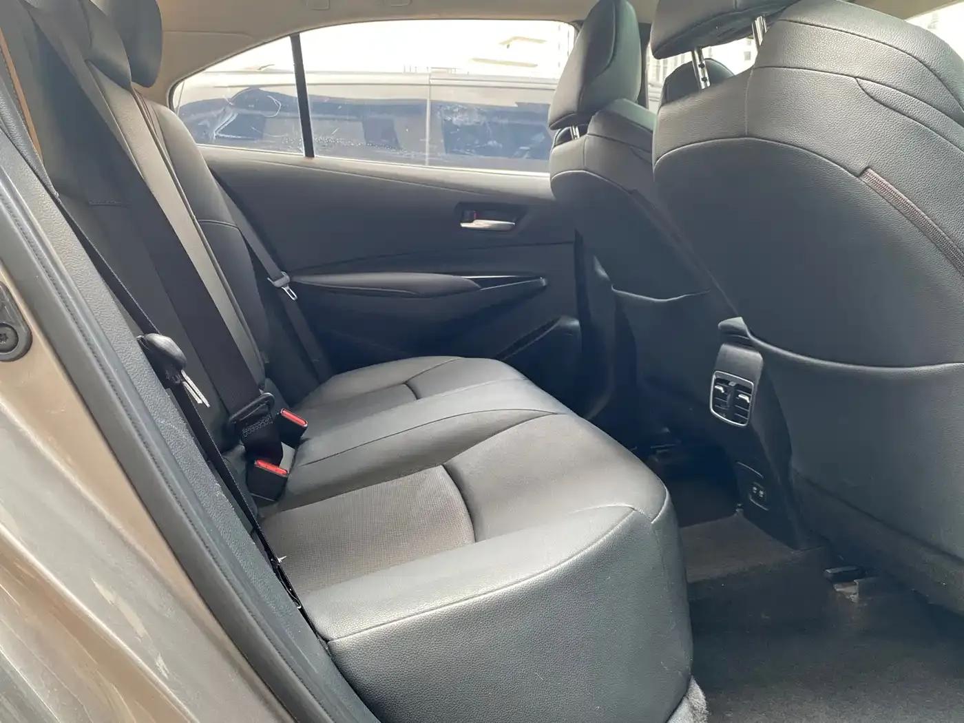 2021 Geely Lingshang 2.0L Luxury Edition — миниатюра 11