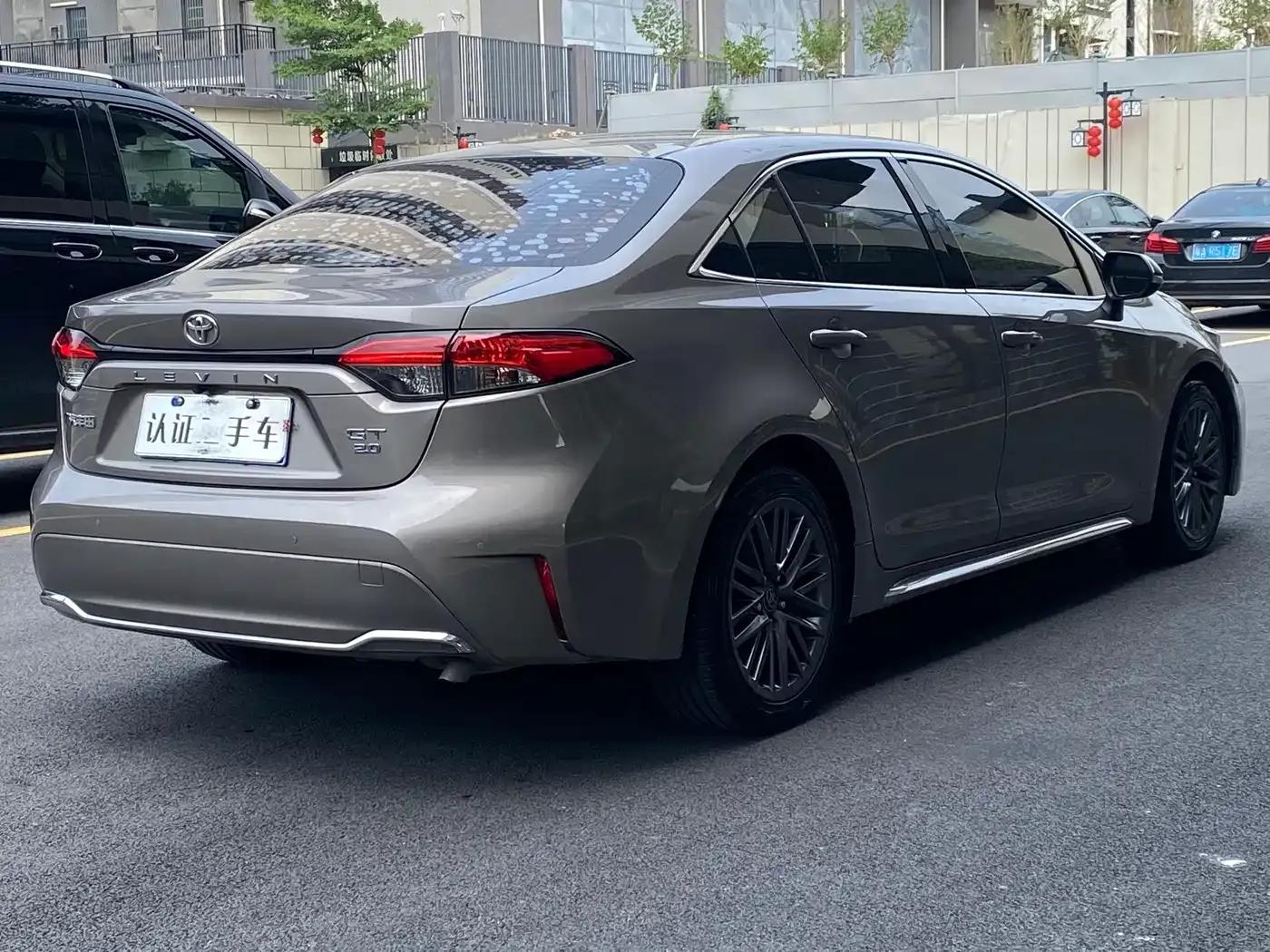 2021 Geely Lingshang 2.0L Luxury Edition — миниатюра 4