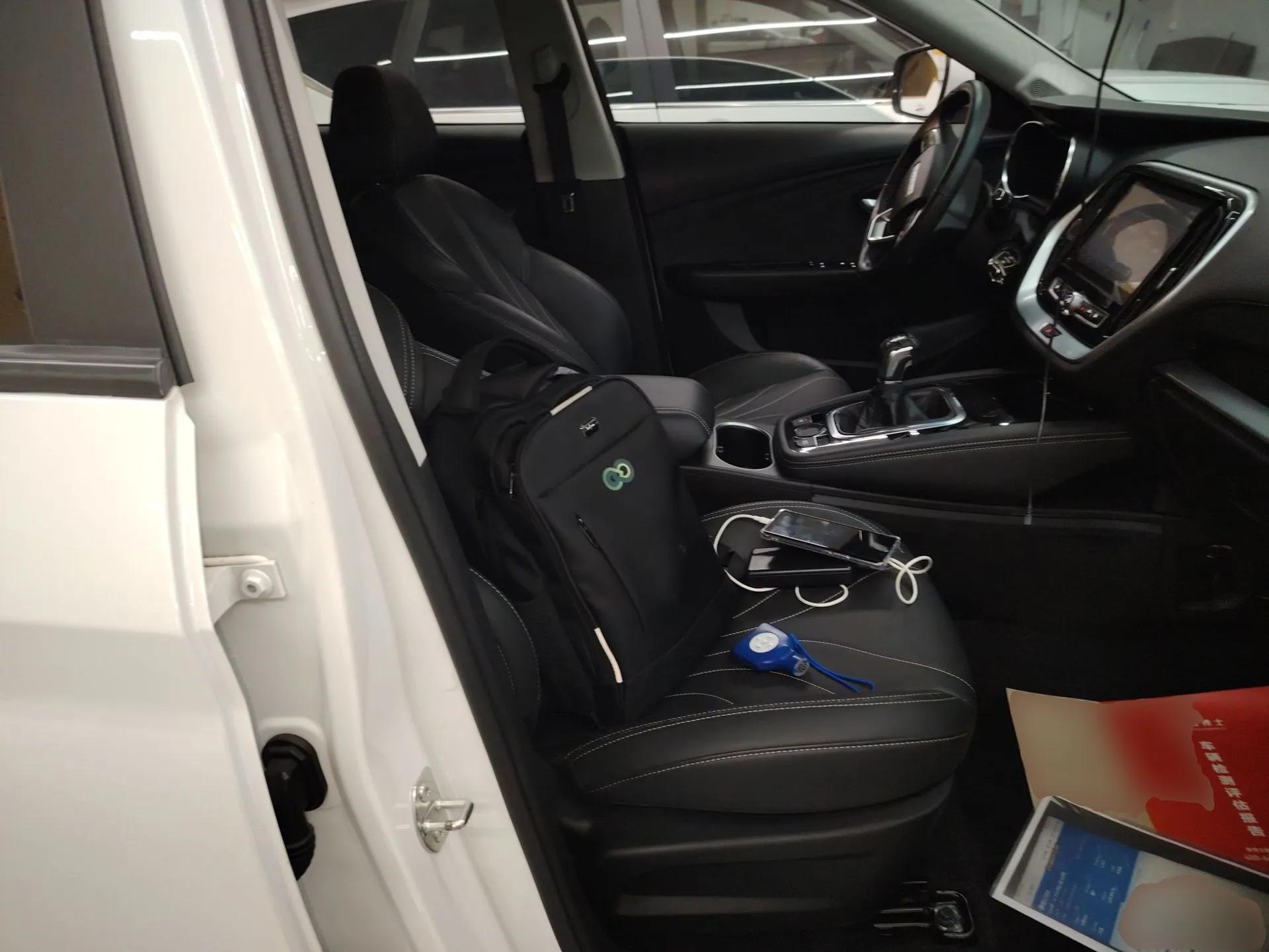JETOUR X70M 2020 Revised 1.5T Manual Travel Companion Version 5 Seats — миниатюра 23