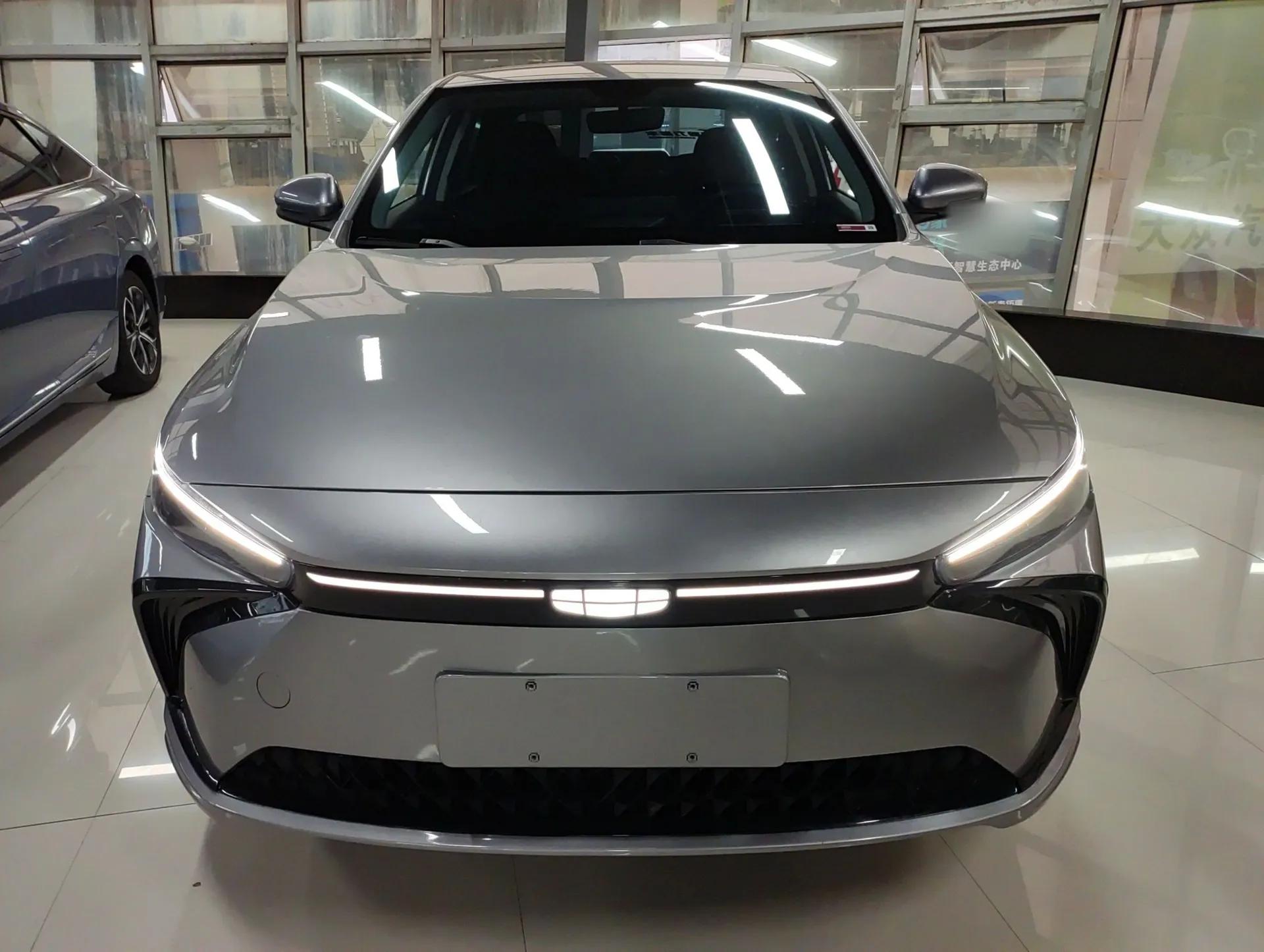 Geometry G6 2024 500KM Prestige Version — миниатюра 2