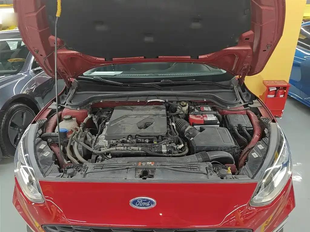 Ford Focus Active 2020 EcoBoost 180 Automatic Trend Edition — миниатюра 16