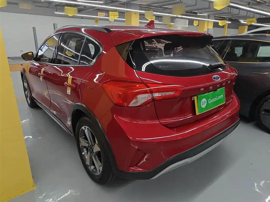 Ford Focus Active 2020 EcoBoost 180 Automatic Trend Edition — миниатюра 23