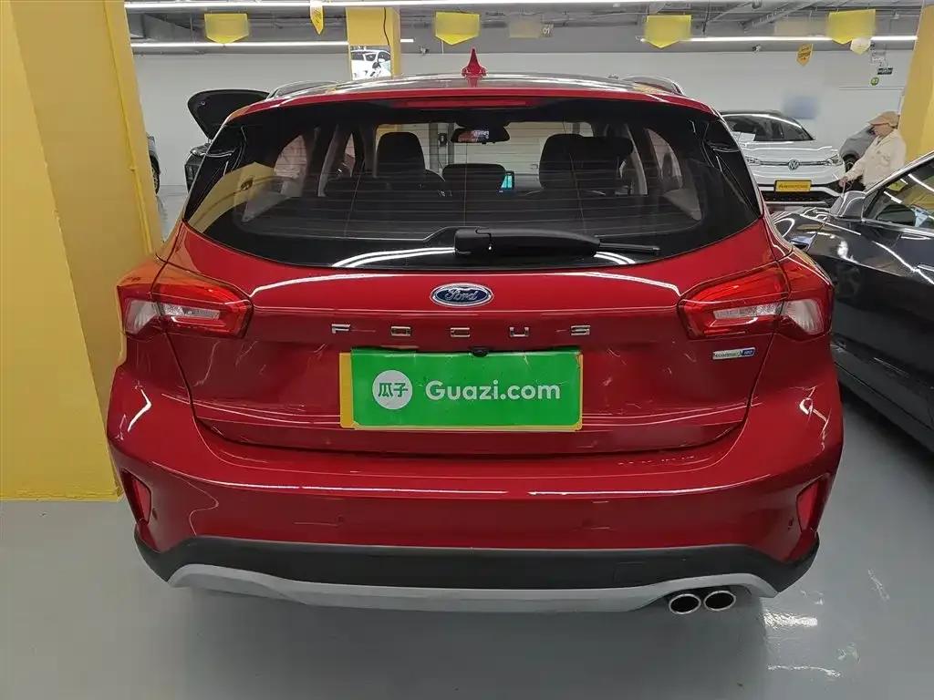 Ford Focus Active 2020 EcoBoost 180 Automatic Trend Edition — миниатюра 4