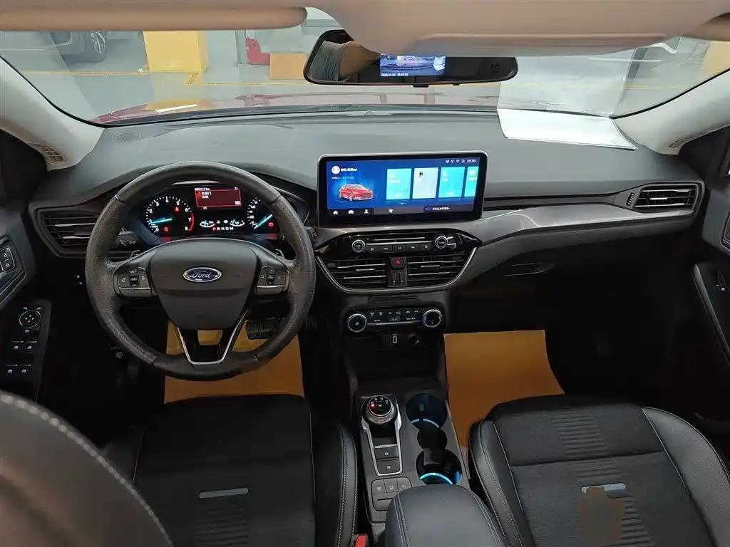 Ford Focus Active 2020 EcoBoost 180 Automatic Trend Edition — миниатюра 6