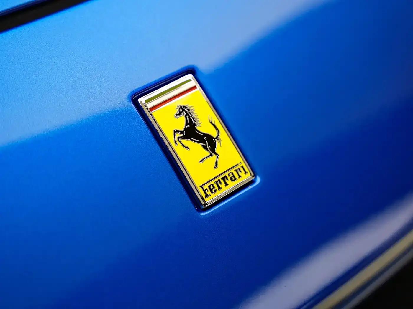 2023 Purosangue 6.5L V12 — миниатюра 10