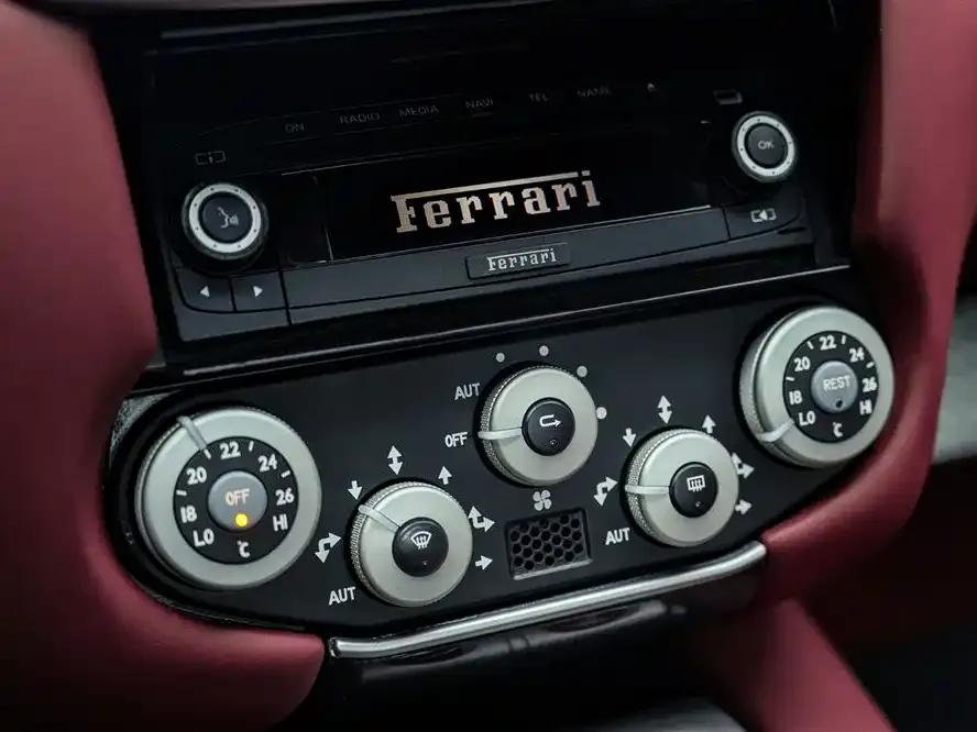 Ferrari 599 2006 model, 599 GTB Fiorano 6.0 — миниатюра 17