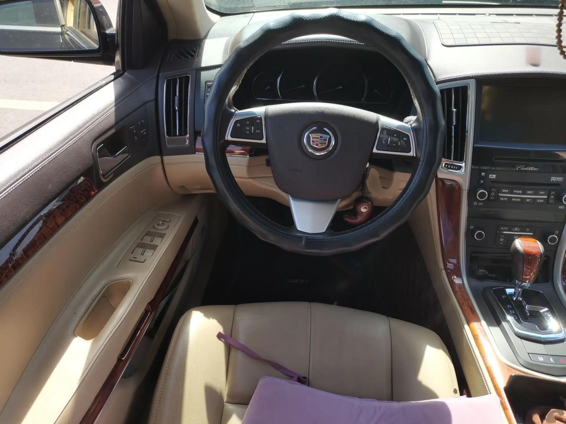 Cadillac SLS Seville 2011 2.0T Luxury Edition — миниатюра 11