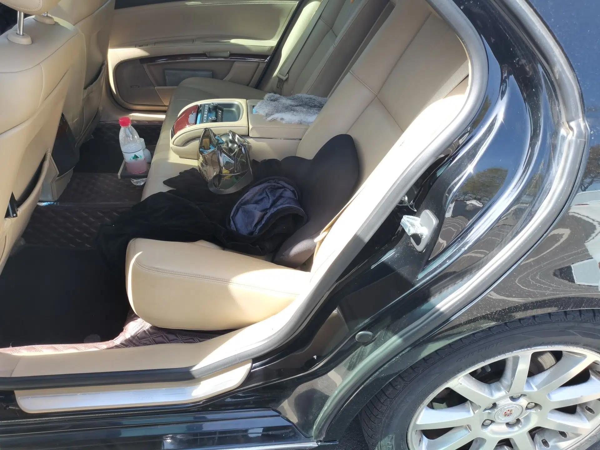 Cadillac SLS Seville 2011 2.0T Luxury Edition — миниатюра 18