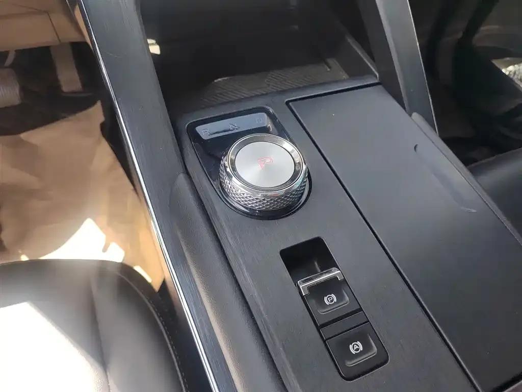 Haval H6 New Energy 2023 DHT-PHEV 110KM Joyful Edition — миниатюра 14