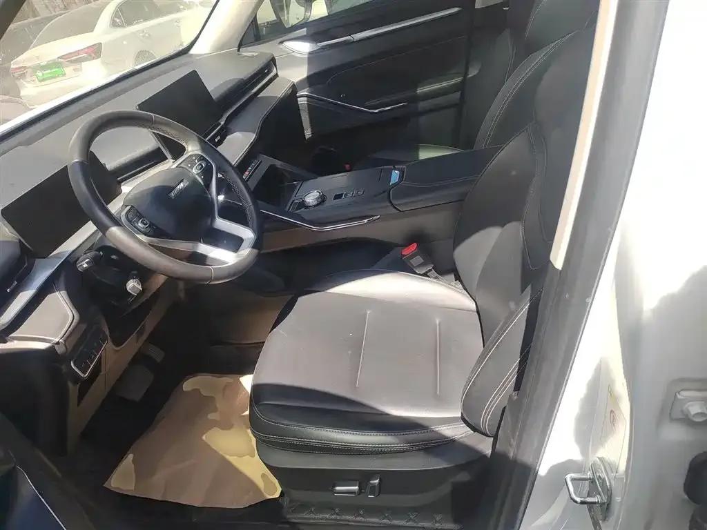 Haval H6 New Energy 2023 DHT-PHEV 110KM Joyful Edition — миниатюра 15