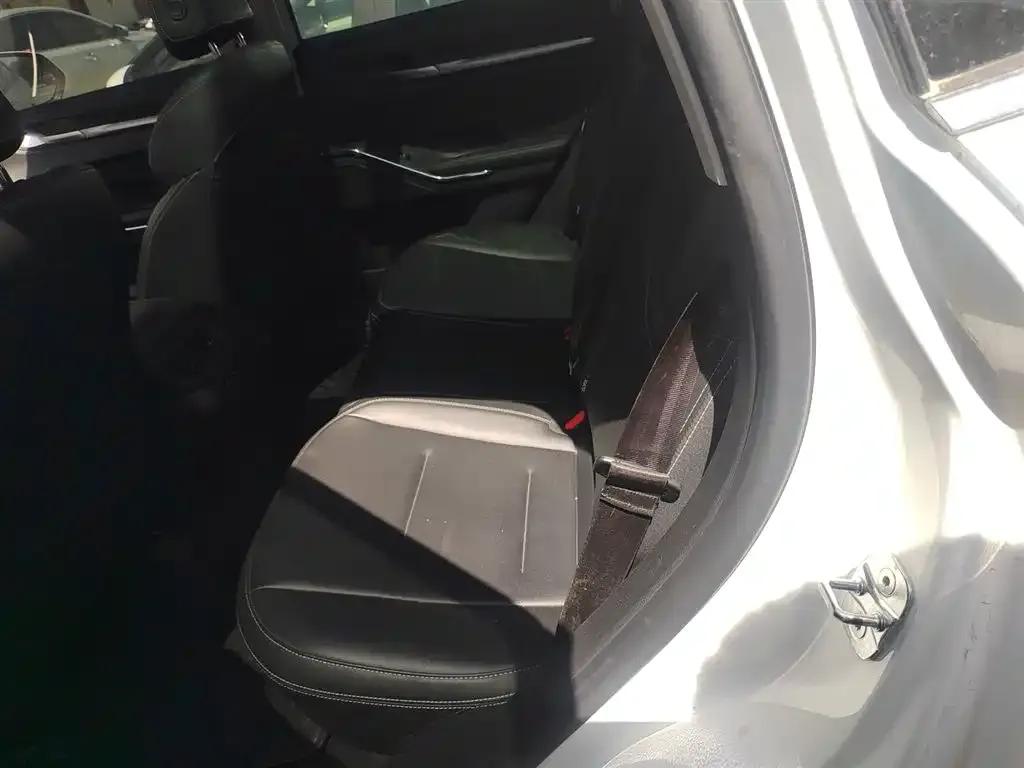Haval H6 New Energy 2023 DHT-PHEV 110KM Joyful Edition — миниатюра 17