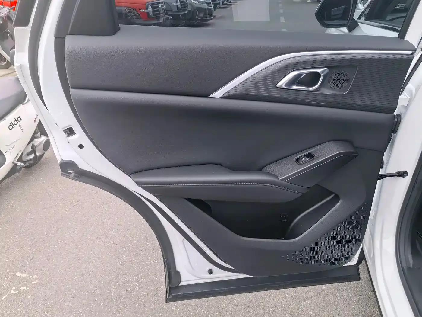 Haval H6L 2026 2.0T Max — миниатюра 13