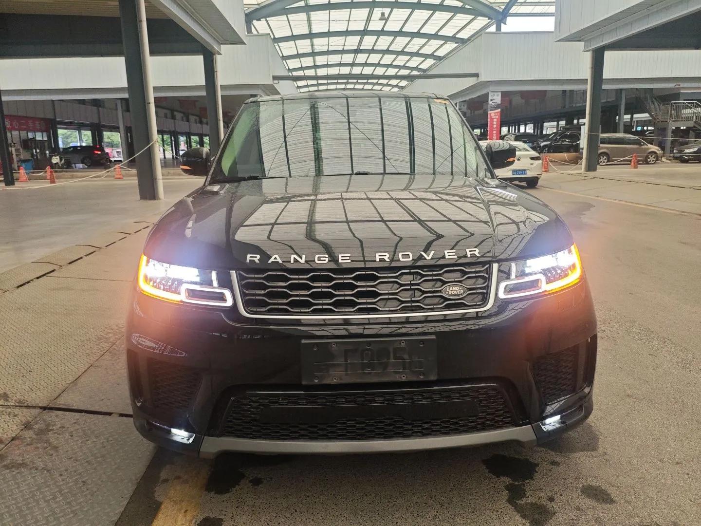 Land Rover Range SportNew Energy 2022 P400e SE — миниатюра 2