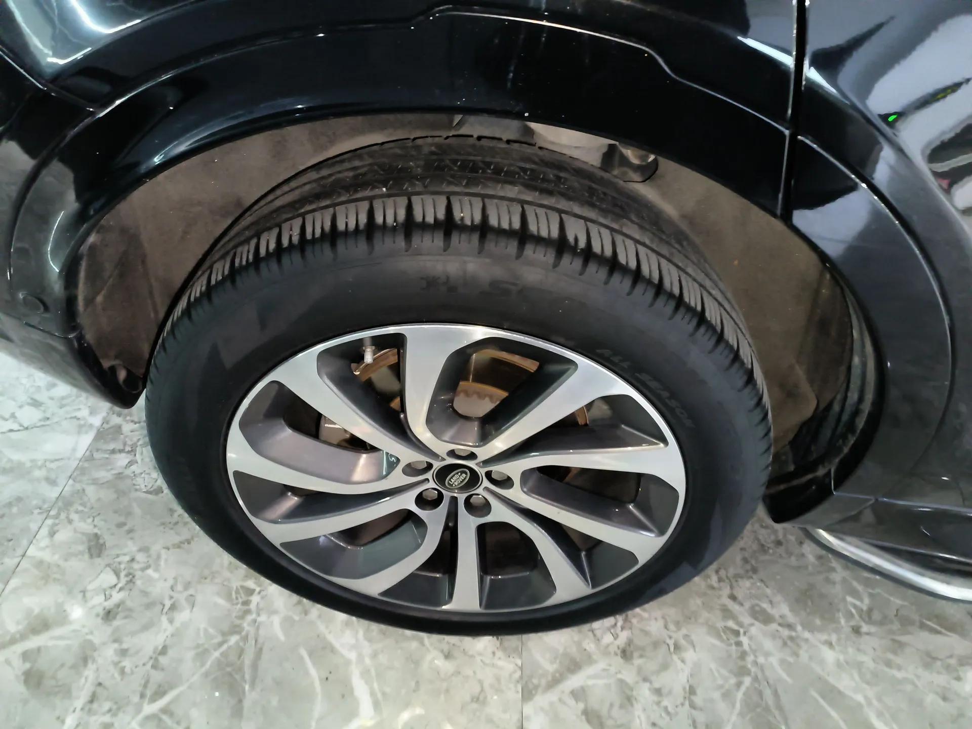 Land Rover Discovery Sport New Energy 2021 P300e Performance Tech Edition — миниатюра 10