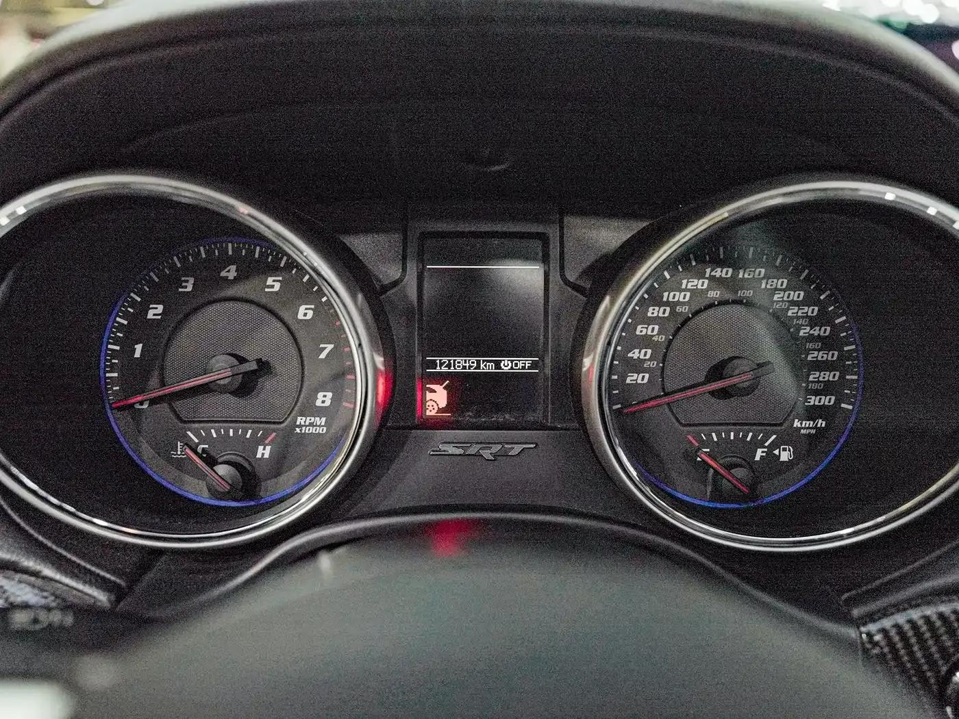 2012 Jeep Grand Cherokee SRT 6.4L SRT8 — миниатюра 8