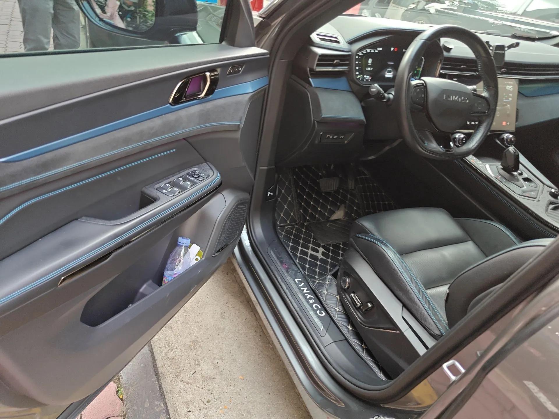 Lynk & Co 05 EM-P 2021 1.5TD PHEV HALO — миниатюра 17