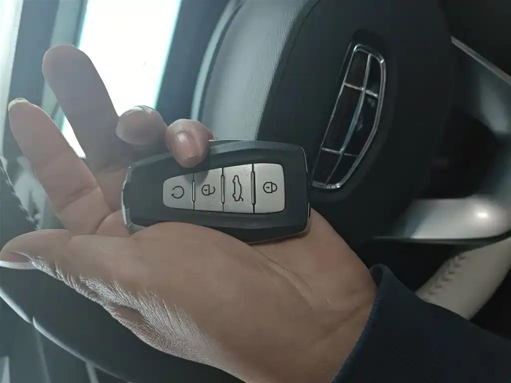 Geely Emgrand L HiP 2022 1.5TD-DHT Pro 100KM Super Speed — миниатюра 11
