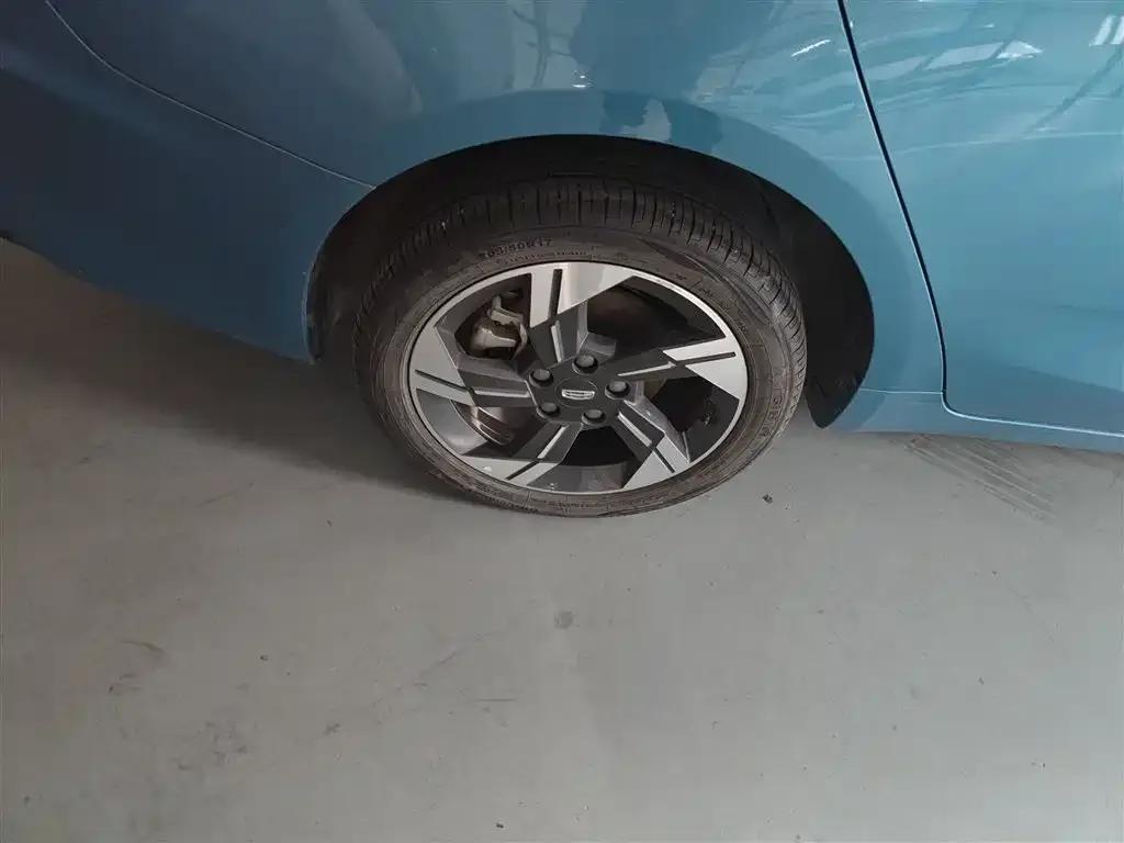 Geely Emgrand L HiP 2022 1.5TD-DHT Pro 100KM Super Speed — миниатюра 26