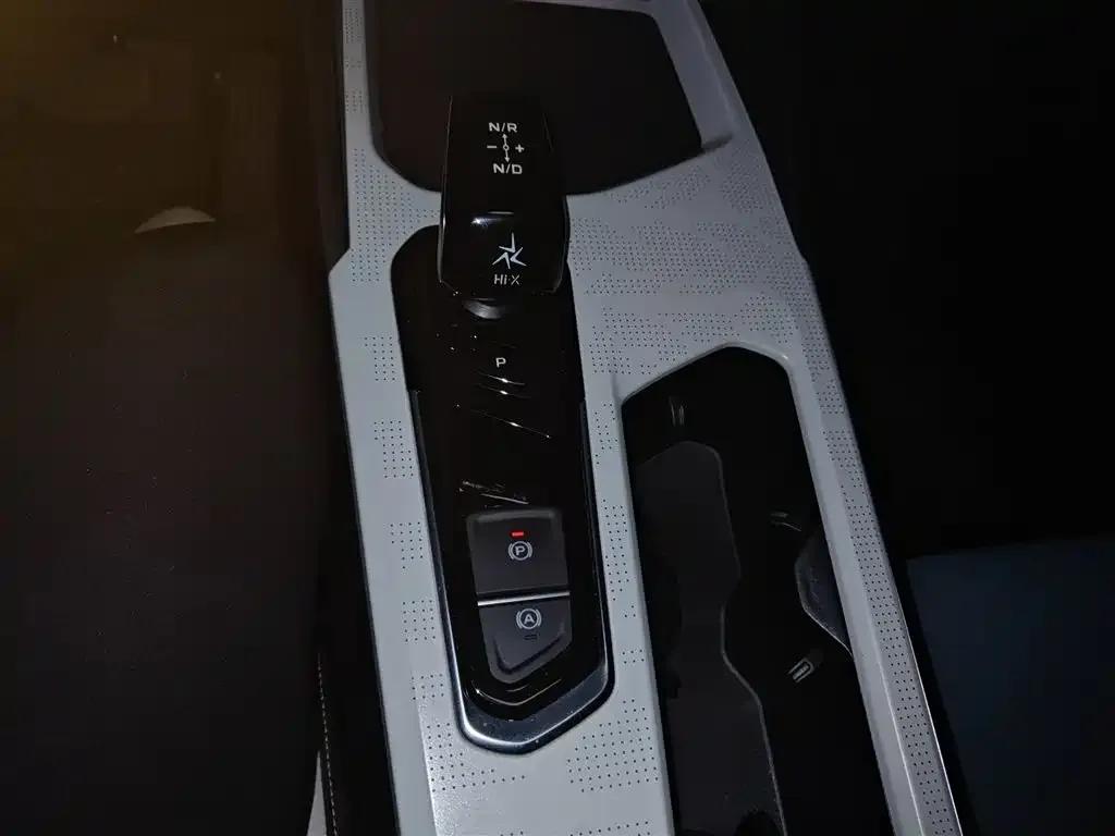 Geely Emgrand L HiP 2022 1.5TD-DHT Pro 100KM Super Speed — миниатюра 6