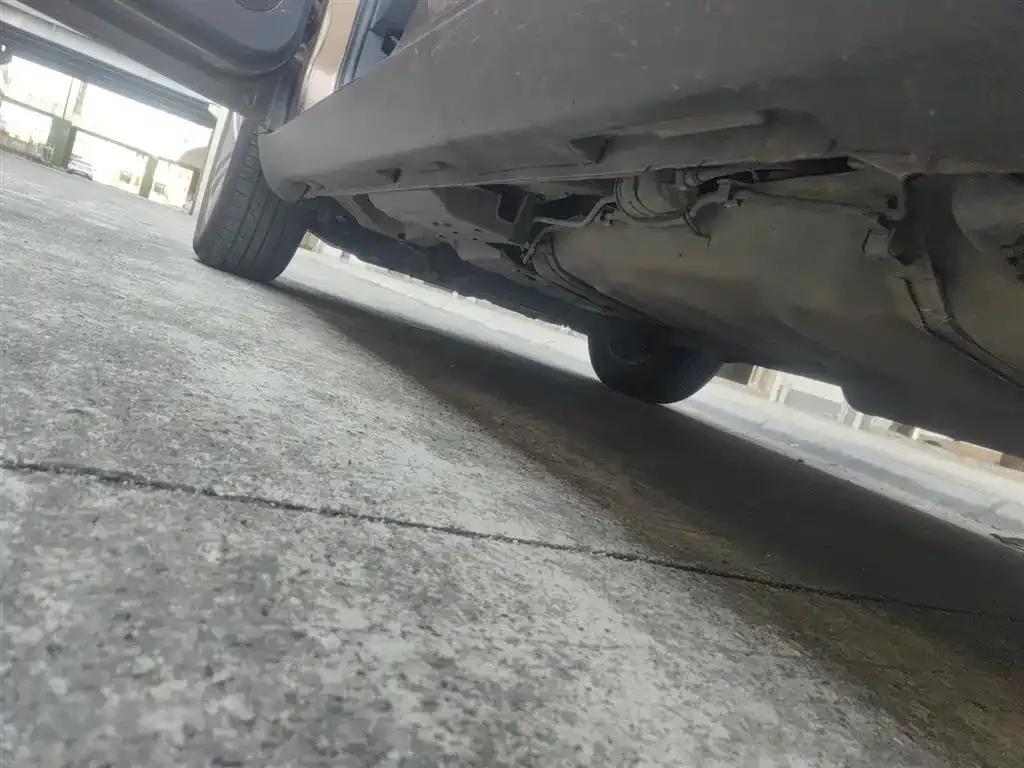 Geely SX7 2013 2.0L Manual Elite — миниатюра 22