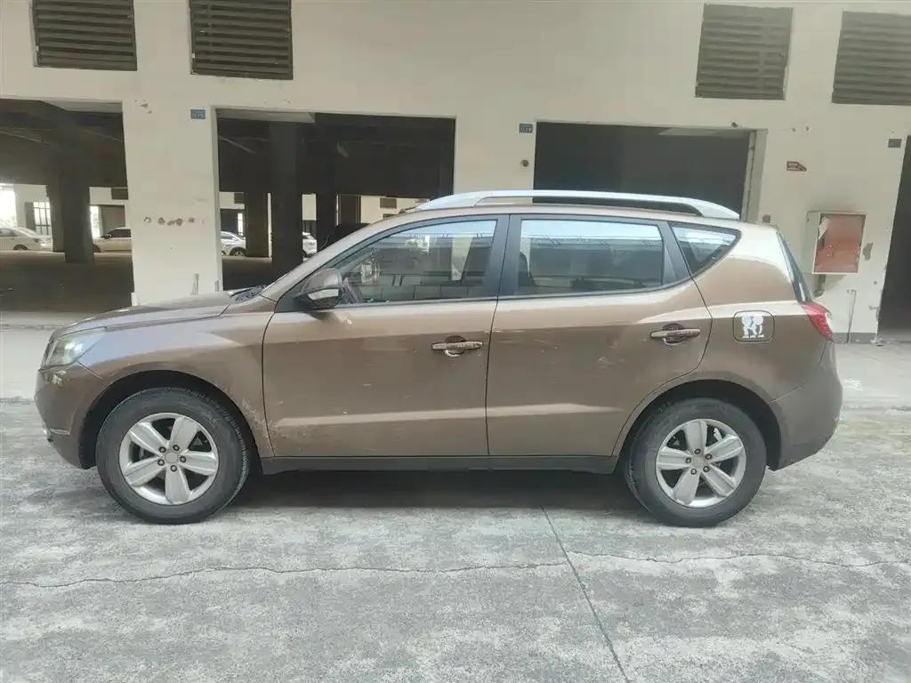 Geely SX7 2013 2.0L Manual Elite — миниатюра 5