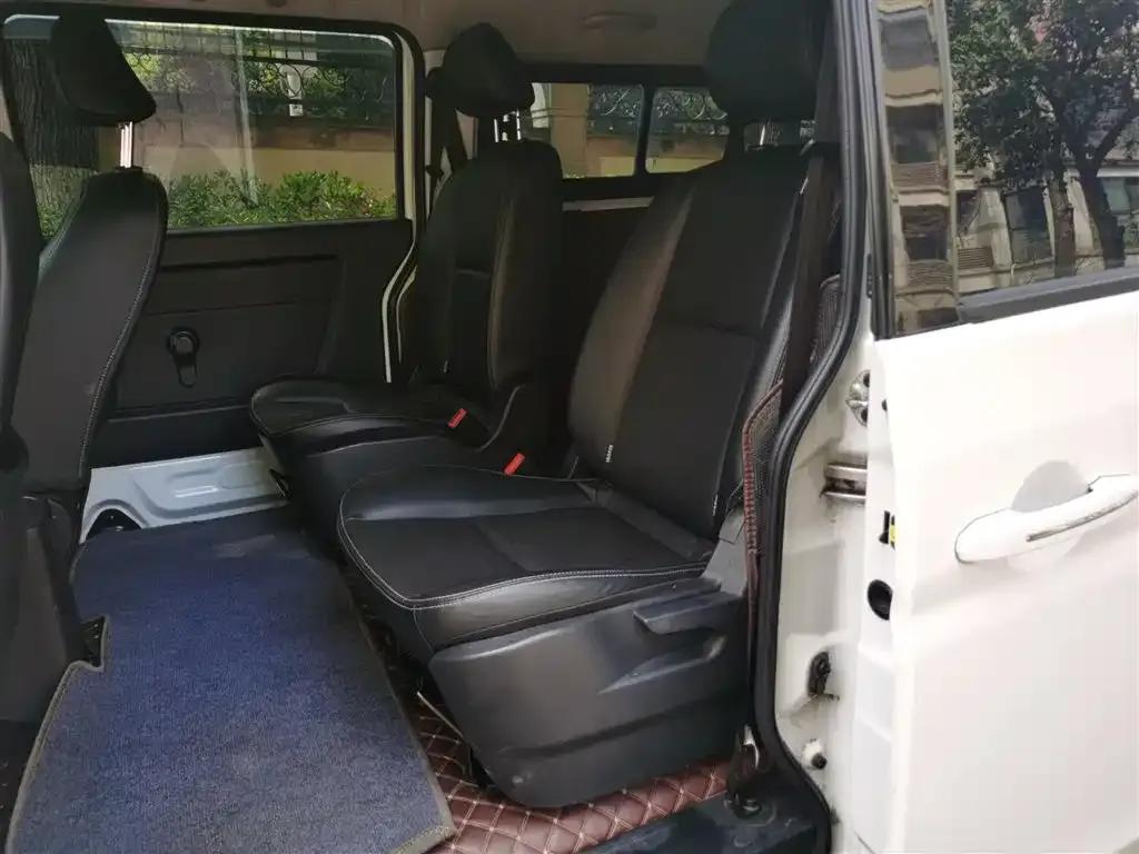 Golden Sea Lion Classic 2021 Model 2.0L Passenger Van Touring Lion 7-Seater — миниатюра 14